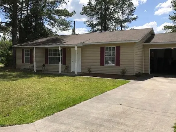 1496 SW Ironwood Dr, Lake City, FL 32025