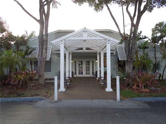 2nd image of 17440 NW 67th Pl #15J