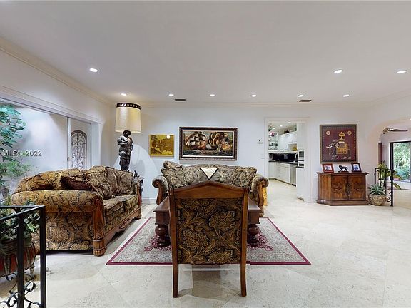 5th image of 1019 Andora Ave