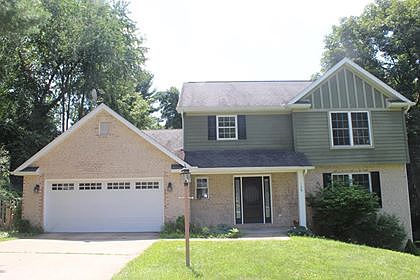 New carpet, hardwood & paint