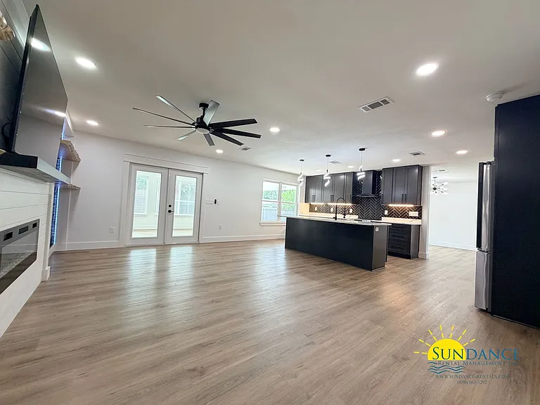 618 Country Club Ave — Photo 7