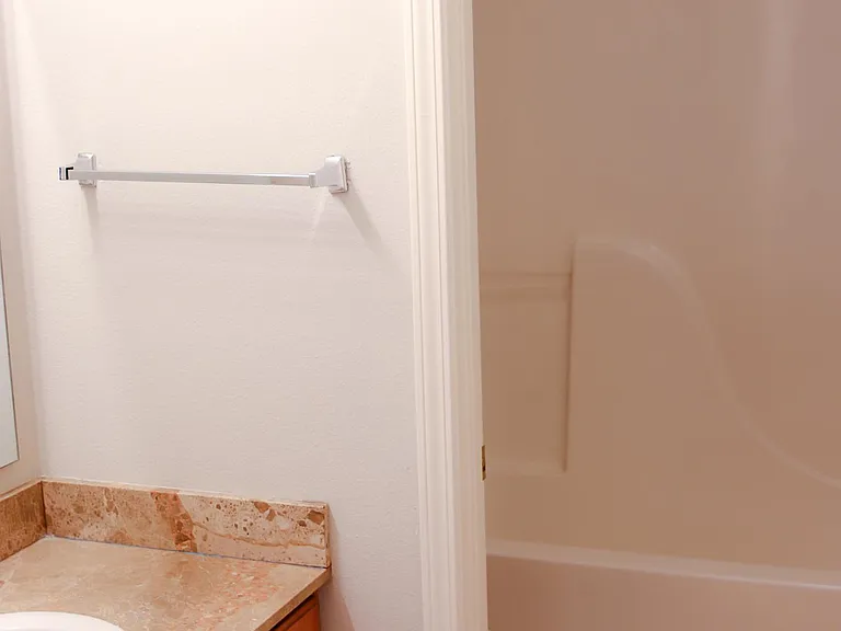 16325 Bay Meadow Cir — Photo 12