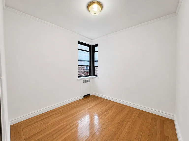 2265 University Ave #6E — Photo 3