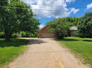 10827 Highridge Rd, Aurora, IN 47001