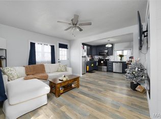 103 Bell Creek Rd, Crocker, MO 65452