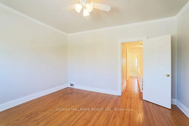 1481 Queen St E #UPPER — Photo 12