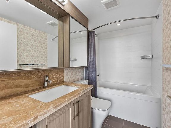 5th image of 5665 Boundary Rd #3203