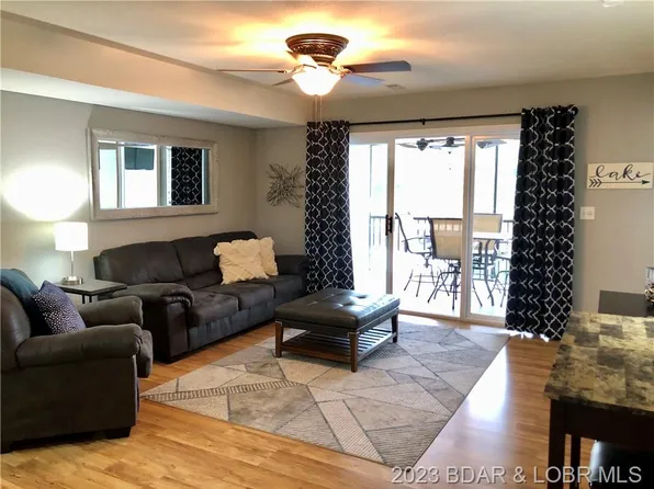 40 Lighthouse Rd Unit 5-202, Lake Ozark, MO 65049
