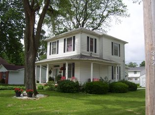 311 N 4th St, Effingham, IL 62401
