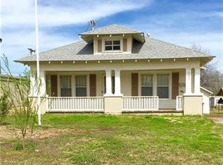 705 W 6th St, Stroud, OK 74079
