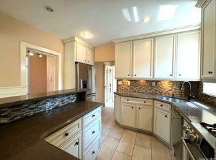 138 Murray Ave, Yonkers, NY 10704