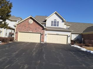 36141 N Springbrook Ln, Gurnee, IL 60031