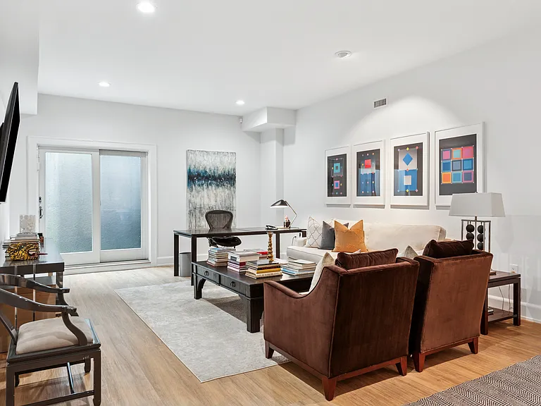 28 Settlers Landing Ln — Photo 20