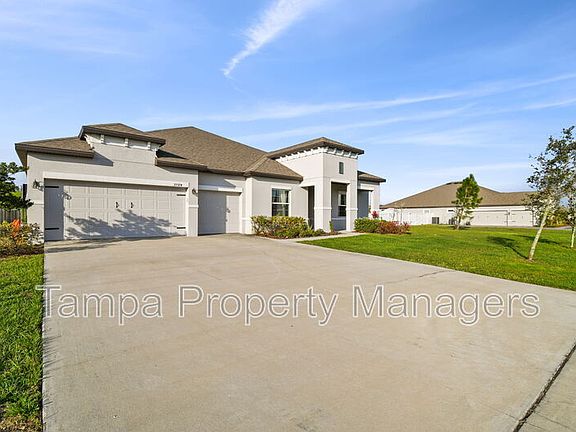 4th image of 10324 Crestview Heights Ave