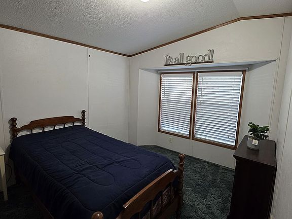 4th image of 1270 Shady Ln
