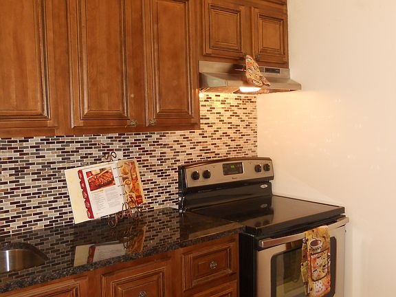 4th image of 436 Malcolm X Blvd APT 3