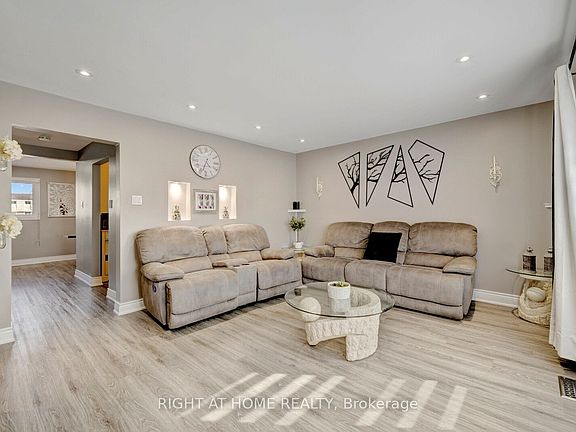 5th image of 985 Limeridge Rd E #3