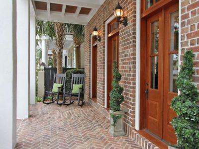 107 Ionsborough St, Mount Pleasant, SC, 29464