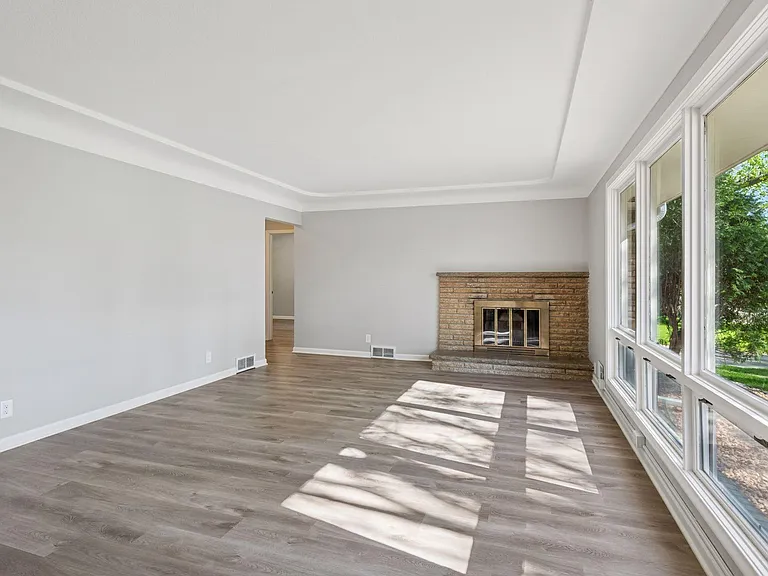 6416 Wilryan Ave — Photo 3