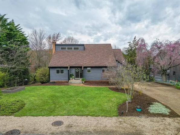 1321 Lincolnshire Dr, Harrisonburg, VA 22802