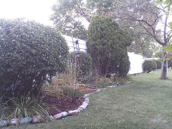 4th image of 5878 Troy Villa Blvd