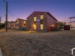 1400 Clamp Ave APT 403, San Antonio, TX 78221