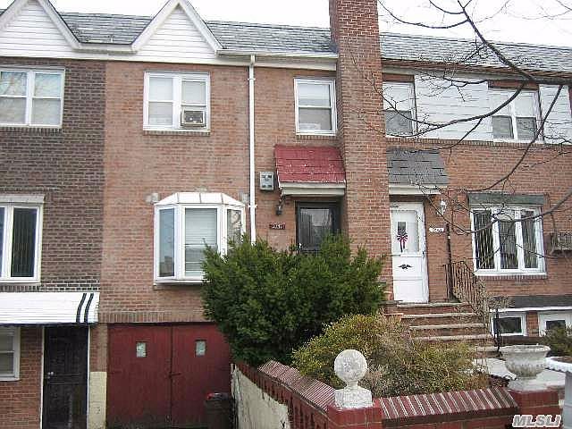1st image of 2047 26th St