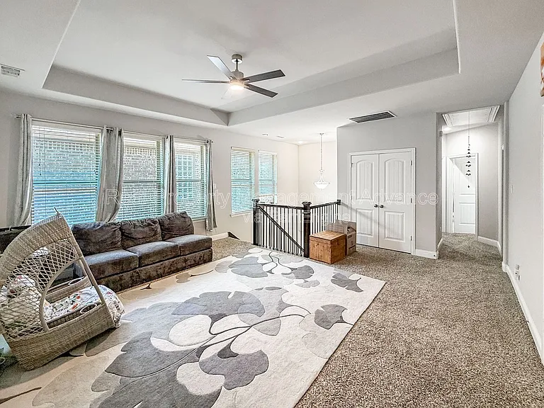 9209 Guadalupe St — Photo 17