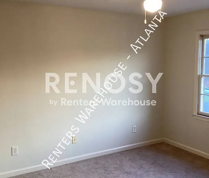 755 Milton Oaks Dr — Photo 22