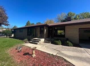 3380 San Marcos Dr, Brookfield, WI 53005