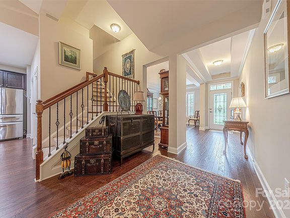4th image of 1818 Alden Oaks Ln
