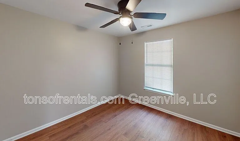 535 Pleasant Breezes Way — Photo 7