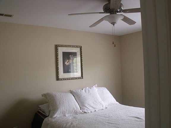 2nd image of 2904 W Oak Island Dr