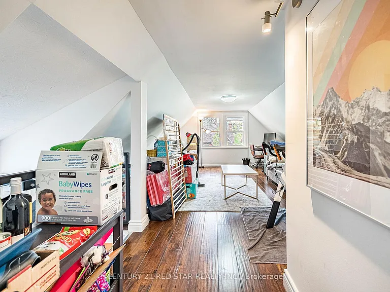 144 Bold St #UPPER — Photo 33