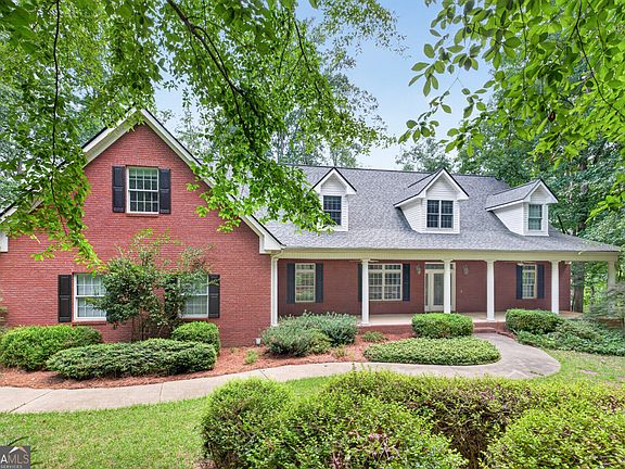 2nd image of 365 Nunnally Farm Rd
