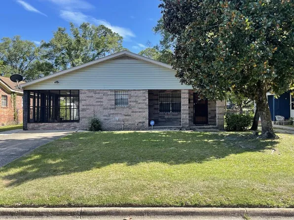 620 Holloway Ave, Albany, GA 31701