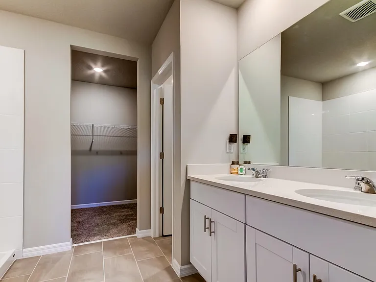 3051 Forrest Plum Ct — Photo 17