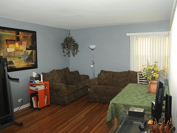 5th image of 8326 N Octavia Ave