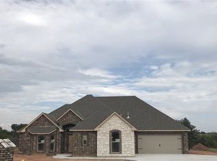 1010 Baybrook Dr, Elgin, OK 73538