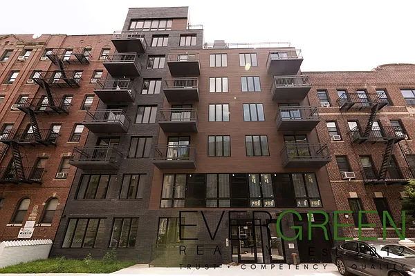 Rented by Evergreen Apartments BK | media 21