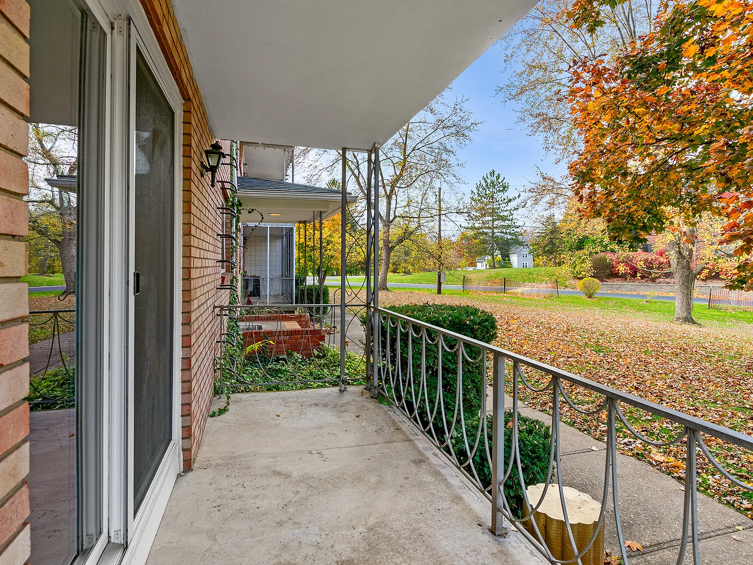 Pittsford Manor Apartments — Photo 4