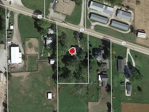1st image of 1613 W Us Highway 52