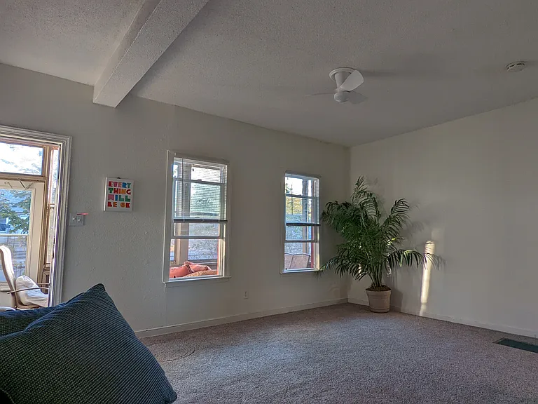 609 Van Buren Ave — Photo 6
