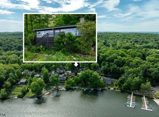 2215 Lakeside Dr, Vernon Twp., NJ 07422