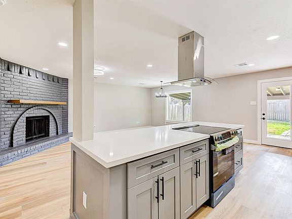 5th image of 6842 Glenstein Drive