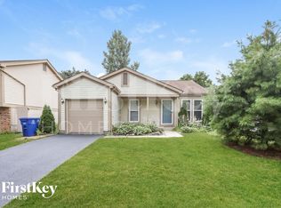 3215 Heatherside Dr, Dublin, OH 43017