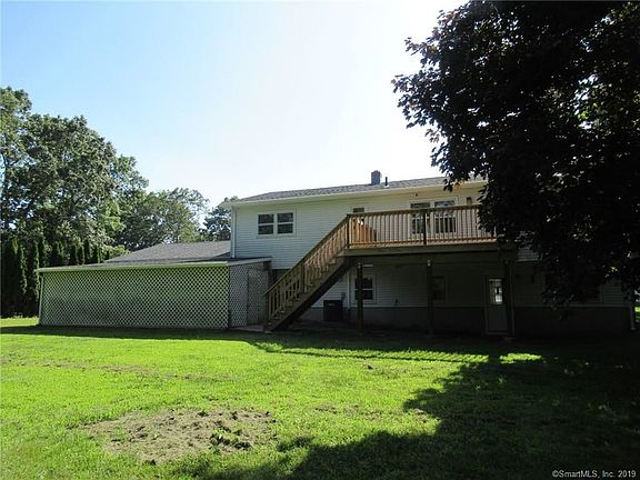 5th image of 52 Somersett Dr