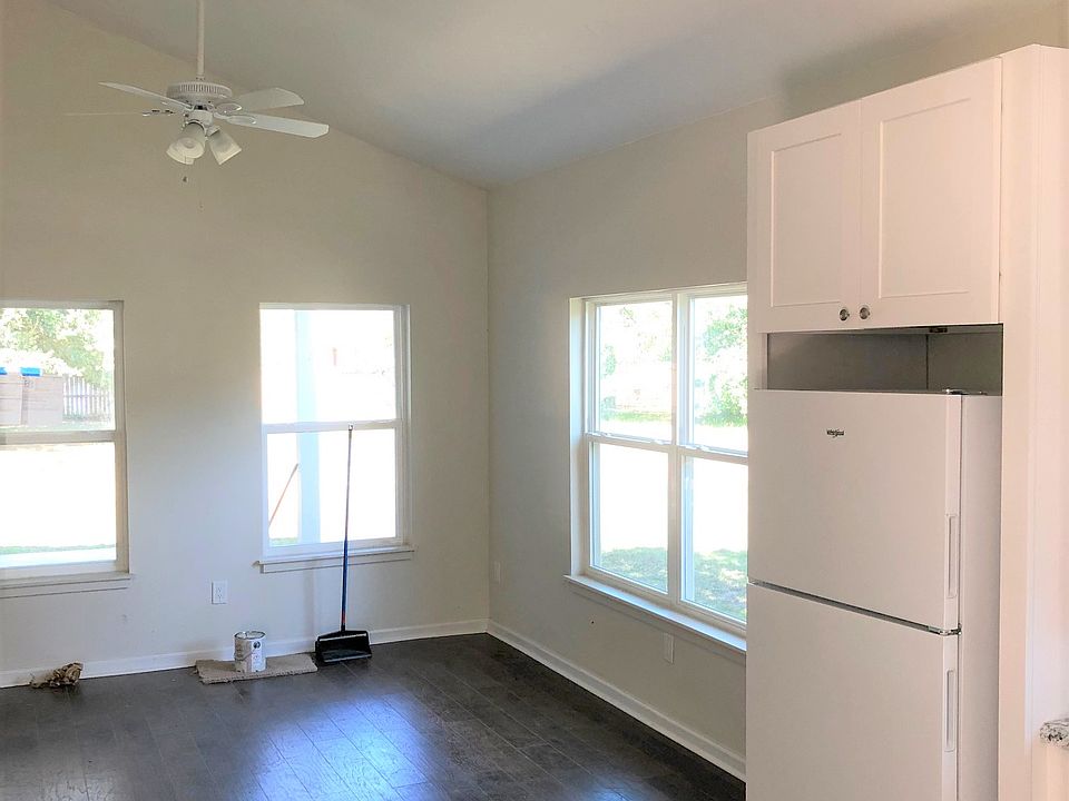 2nd image of 355 Debuys Rd