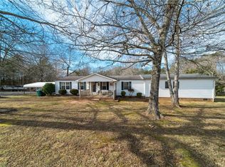 252 Ponderosa Rd, Stoneville, NC 27048