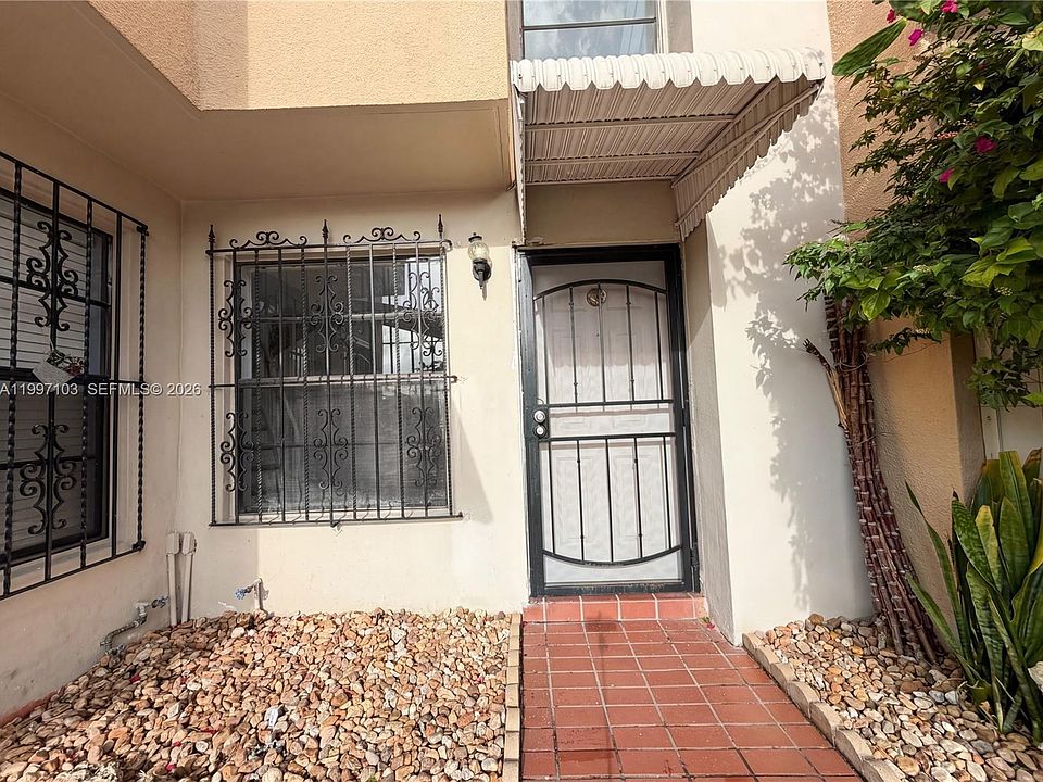 1st image of 5790 W 26th Ave #202